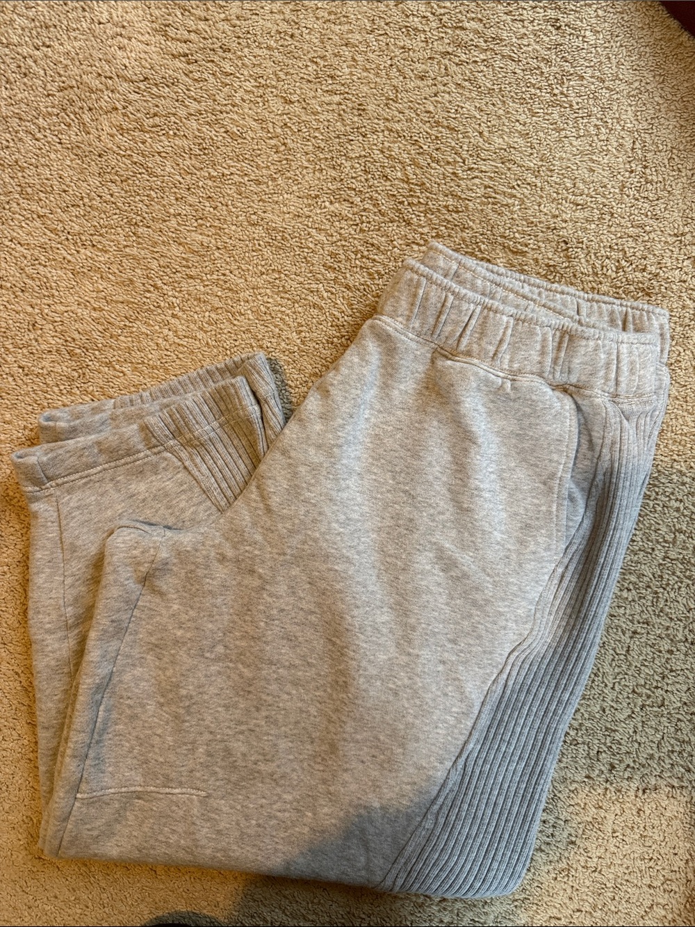 Aerie gray barrel sweatpants